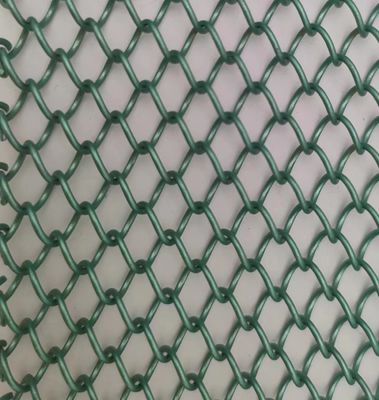 สีเขียวอัลลูมิเนียมสายสถาปัตยกรรมผ้า Mesh สําหรับการแก้ไขตกแต่งหลากหลาย