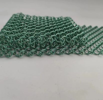 สีเขียวอัลลูมิเนียมสายสถาปัตยกรรมผ้า Mesh สําหรับการแก้ไขตกแต่งหลากหลาย