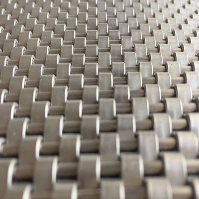 ความกว้าง 0.5m 2.0m สแตนเลส สายผนังสถาปัตยกรรม ความยาว 30m สําหรับเครื่องประดับผนังภายใน