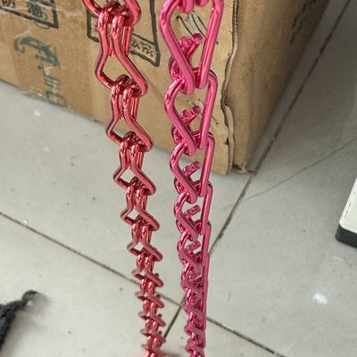 ผลงาน Chain Link Fly Screen กับรูปแบบผ้าม่านตามสั่ง