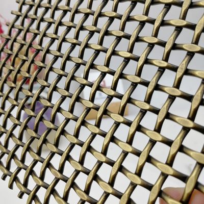 18 มิลลิเมตร Weft Pitch ประดับ Woven Wire Mesh ด้วยน้ํามันที่สะอาดและฟลาท No.1