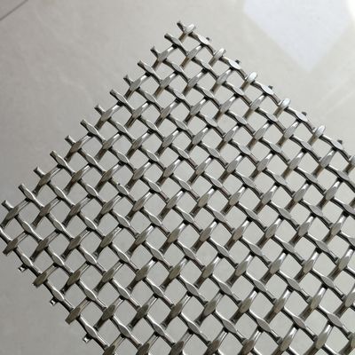 ISO9001 รับรอง Diamond Woven Mesh 42.2% พื้นที่เปิดสําหรับอุตสาหกรรมภารกิจหนัก