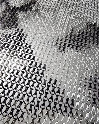 Measures 90x210cm Chain Link Wire Mesh Curtain Size  for Commercial Security Barriers
