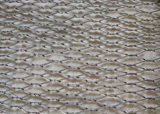 50x50mm Antirust ลวดตาข่ายยืดหยุ่น 1.6mm Dia Braided ลวด ตาข่าย Bird Screen